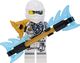 LEGO Minifigurka Ninjago: Zane w szacie turniejowej z uszkodzeniami bojowymi (rywalizacja żywiołów) z bronią 1
