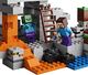 LEGO Minecraft Jaskinia (21113) 4
