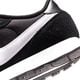 Nike Nike JR MD Valiant 002 : Rozmiar - 36.5 5