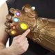 Hasbro Rękawica elektroniczna Marvel Avengers E0491EU4 Legends, ze szczegółowym wzorem premium, unisex - dla dorosłych, wielokolorowa, jeden rozmiar 3