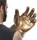 Hasbro Rękawica elektroniczna Marvel Avengers E0491EU4 Legends, ze szczegółowym wzorem premium, unisex - dla dorosłych, wielokolorowa, jeden rozmiar 4