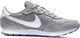 Nike Buty NIKE MD VALIANT GS (CN8558 001) 38.5 1