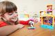 Figurka Mattel 101 Dalmatyńczyków - Dolly z budą dla psa (GBM28) 2