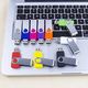 Pendrive SRVR Srvr pamięć USB, opakowanie 10 szt., USB 2.0, przegub obrotowy, pamięć danych, z wyświetlaczem LED (10 różnych kolorów ze smyczą) 10 różnych kolorów 4 GB 3