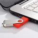 Pendrive Kootion KOOTION 5 sztuk Pamięci USB 64GB Pamięć USB 2.0 Pamięci USB 5 wielokolorowych, obracanych o 360 metalowych konstrukcji z brelokiem do kluczy Pamięci USB (5 kolorów: czarny, biały, czerwony, żółty, fioletowy) 1