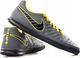 Nike BUTY HALOWE NIKE TIEMPO LEGEND CLUB IC 070 uniwersalny 1