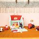 Lilliputiens LILLIPUTIENS Rozkładany domek Farma z 6 zwierzątkami, rolnikiem i traktorem 18 m+ 12