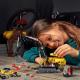 LEGO Technic Wytrzymała koparka (42121) 11