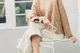 Moshi Moshi Altra - Etui z odpinaną smyczką iPhone 12 / iPhone 12 Pro (system SnapTo) (Sahara Beige) 6