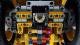 LEGO Technic Koparka Volvo L350F (42030) 5