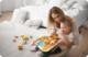 Ricokids Pchacz stolik edukacyjny 2w1 RK-810 biało-czerwony 7