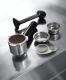 Ekspres ciśnieniowy DeLonghi Dedica EC 685.BK 2