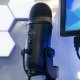 Mikrofon Blue Yeti USB Blackout (988-000229) + Lampa Litra Glow 1