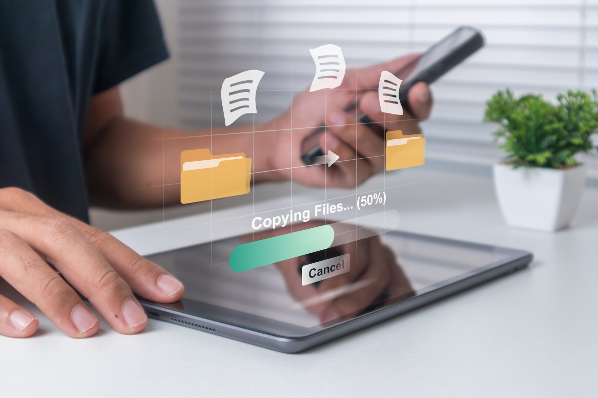 przesyłanie danych z tabletu na telefon