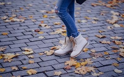 Damskie buty na jesień - jakie wybrać? Jakie będą najlepsze