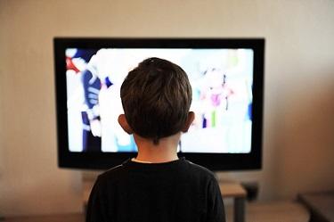 Telewizja naziemna – jak odbierać darmową telewizję? Poradnik