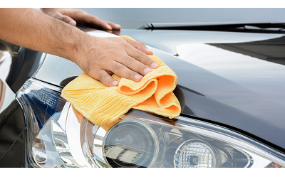 Jak i czym osuszyć samochód po myciu?