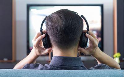Jak podłączyć słuchawki bezprzewodowe do telewizora?