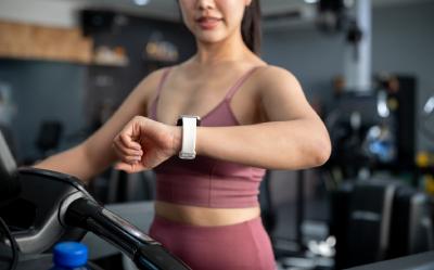 Ranking smartwatchy damskich do 500 zł [TOP10]