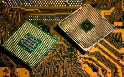 Ryzen 5 5600X vs i5-12400F – który procesor lepszy?