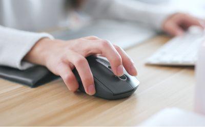 Akceleracja myszy – co to jest i jak ją włączyć?