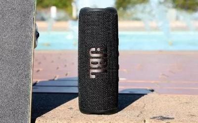 Jak połączyć telefon z głośnikiem Bluetooth?