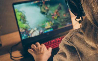 Laptop gamingowy do 6000 zł – ranking najlepszych modeli dla graczy