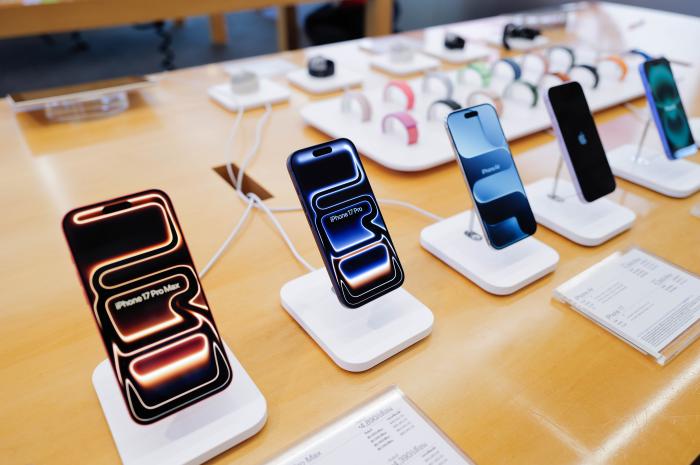 iPhone 20 na 20-lecie iPhone’a. Oto 10 zapowiadanych zmian