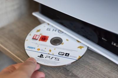 Sony o buncie graczy: płyty PlayStation i tak znikną
